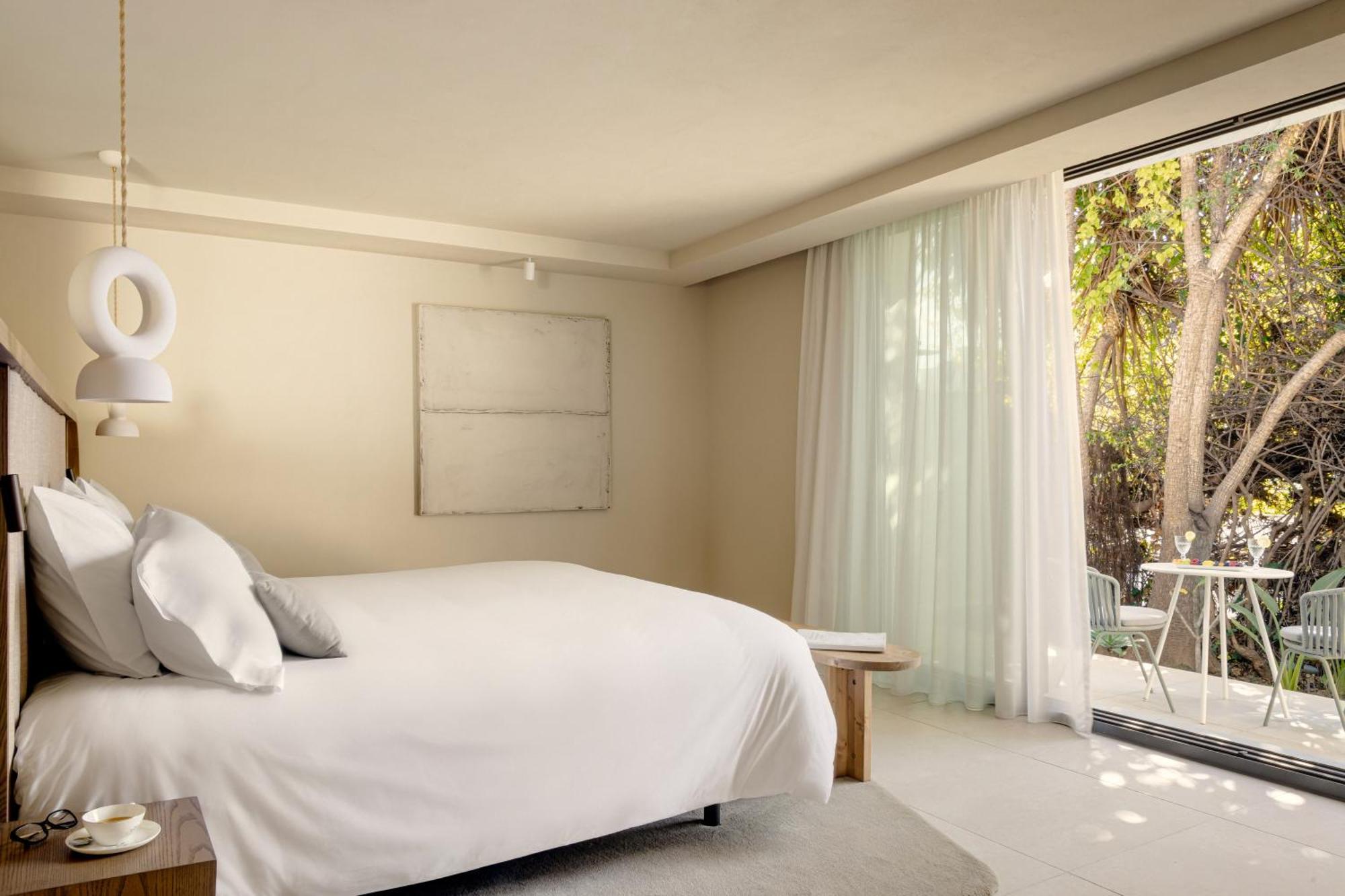 Anfitrion Villas & Suites Marbella Room photo