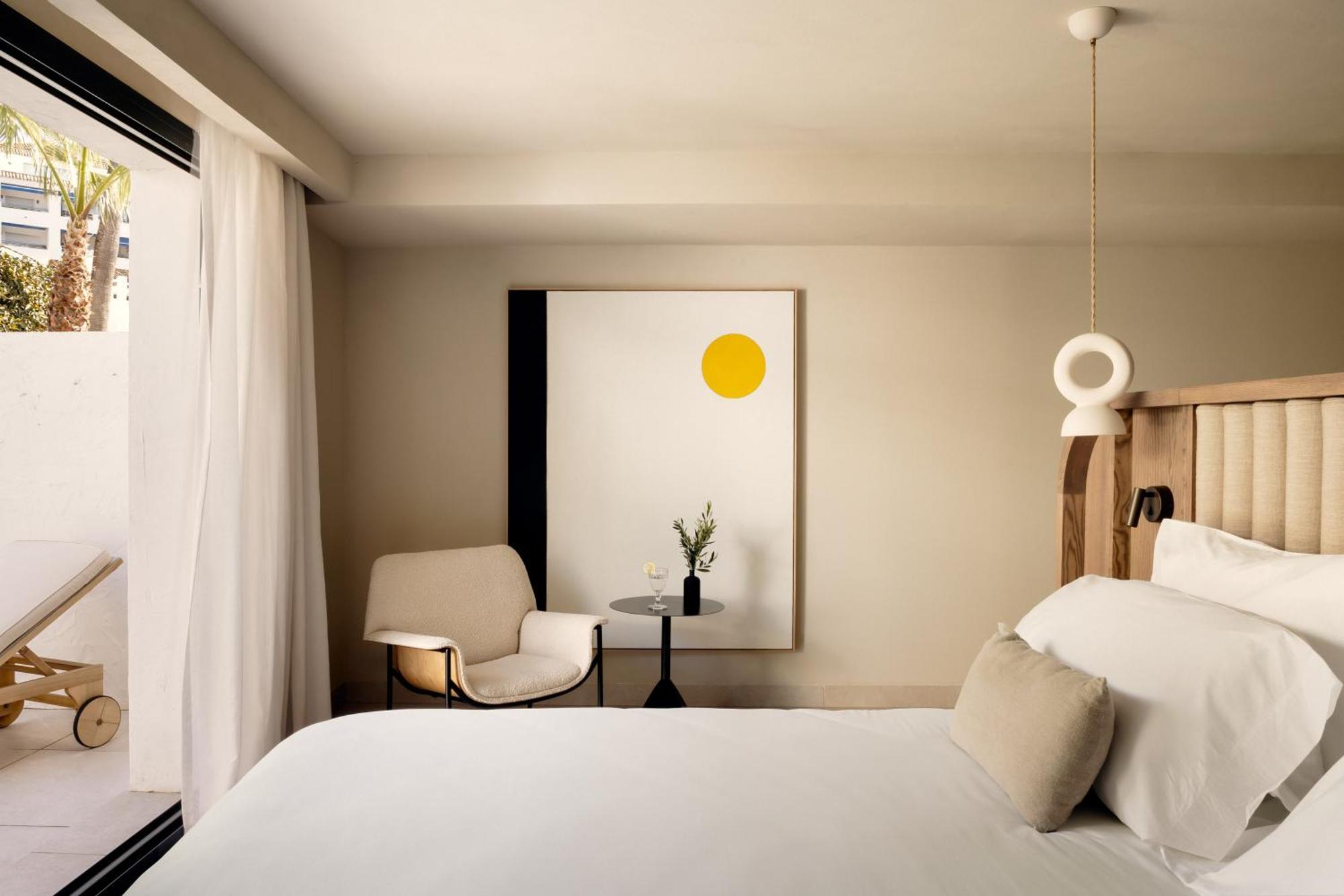 Anfitrion Villas & Suites Marbella Room photo